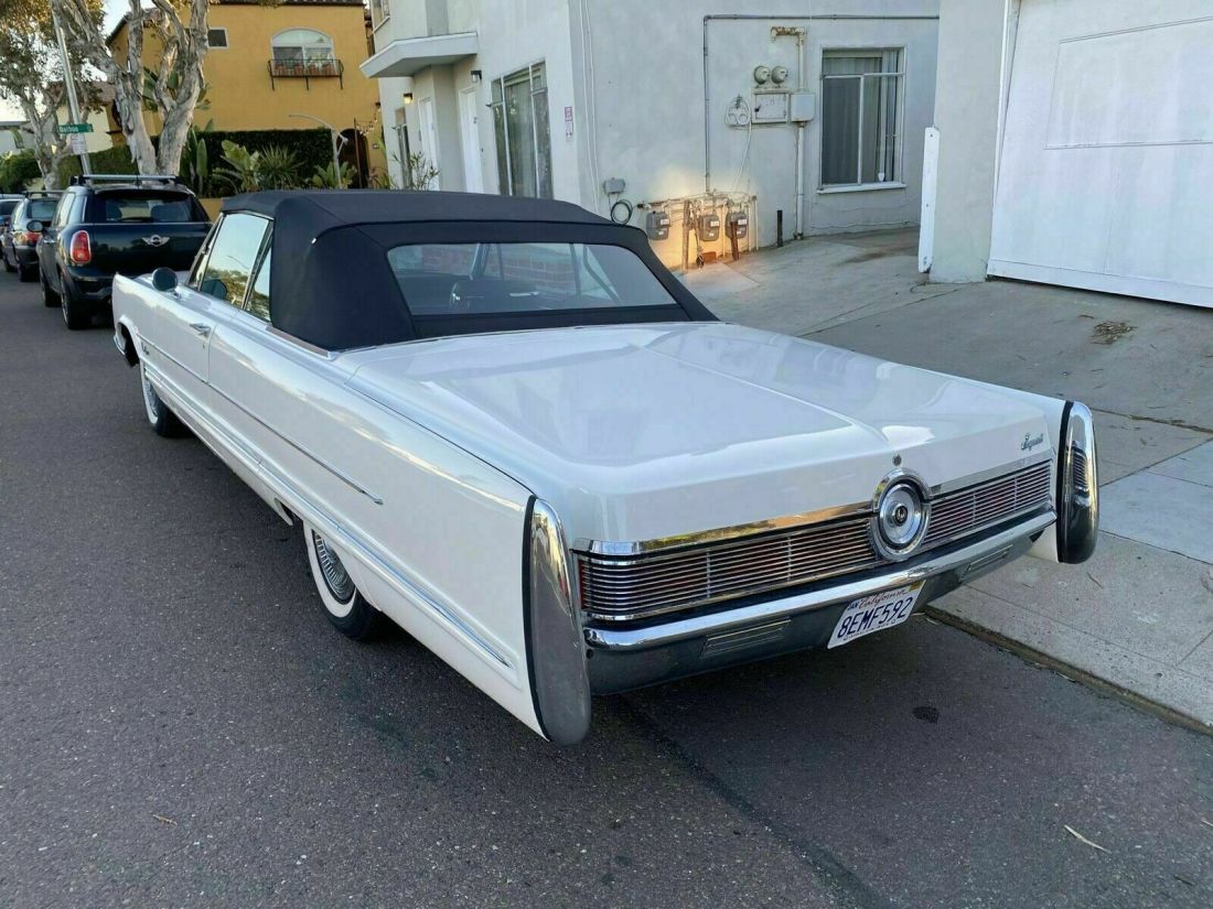 1967 Chrysler Imperial Crown - photo 4