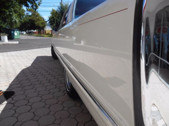 1967 Chrysler Imperial Crown Coupe - photo 12