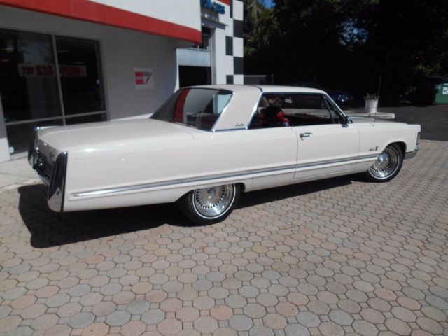 1967 Chrysler Imperial Crown Coupe - photo 6
