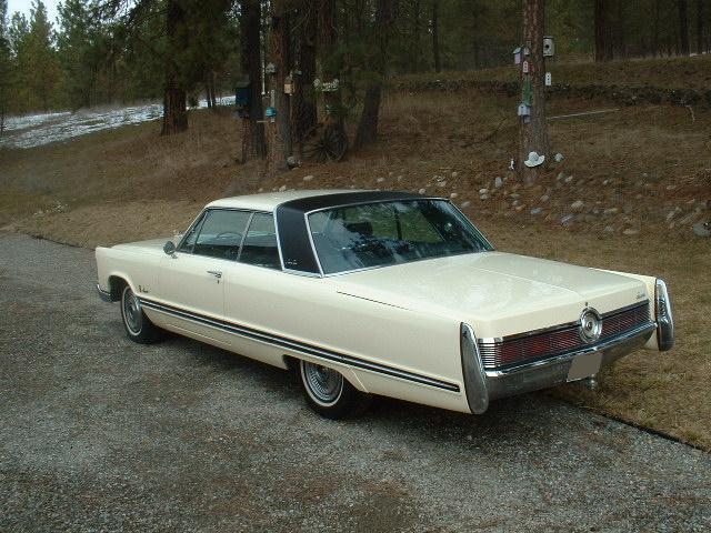 1967 Chrysler Imperial Crown Coupe - photo 2