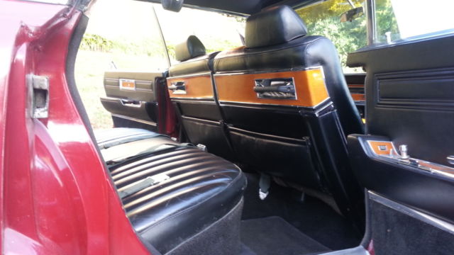 1967 Chrysler Imperial Crown LeBaron 4DR Hardtop - photo 4