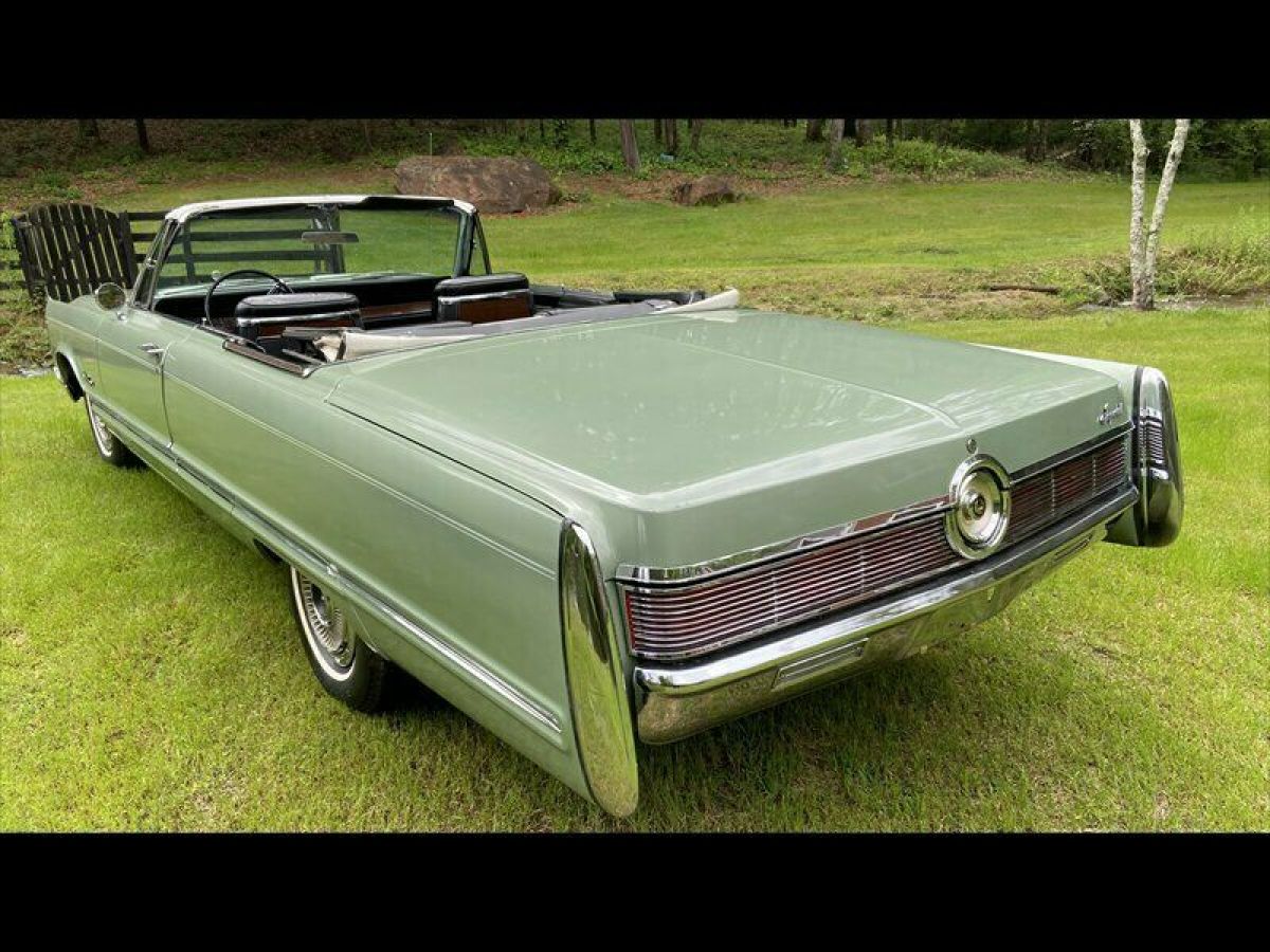 1967 Chrysler Imperial Convertible - photo 5
