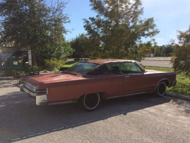 1967 Chrysler New Yorker coupe - photo 3