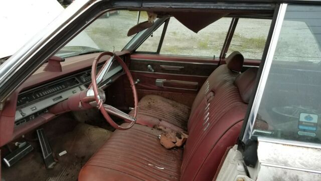 1967 Chrysler New Yorker -- - photo 5