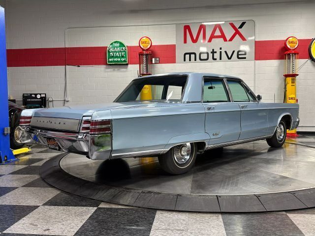 1967 Chrysler New Yorker Sedan - photo 7
