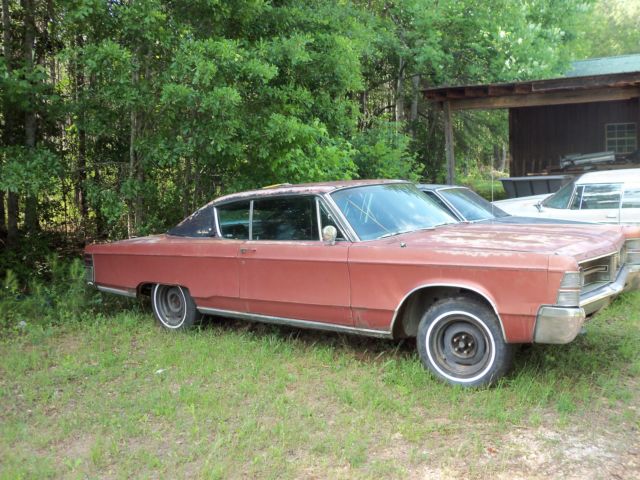 1967 Chrysler New Yorker Sport Coupe 1967 Chrysler New Yorker