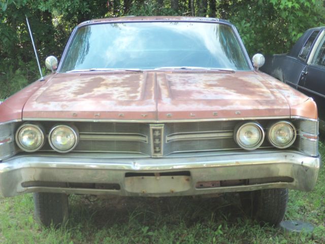 1967 Chrysler New Yorker - photo 2