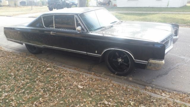 1967 Chrysler Newport Two door coupe - photo 3