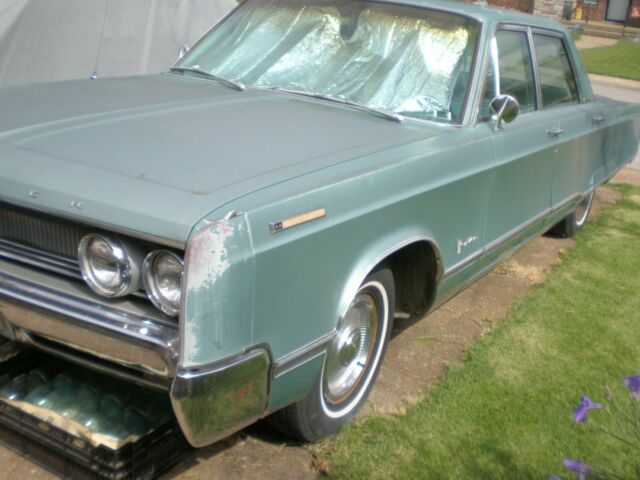 1967 Chrysler Newport Automatic 8 Cylinder 1967 Chrysler Newport Custom