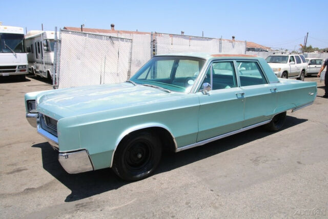 1967 Chrysler Newport - photo 2