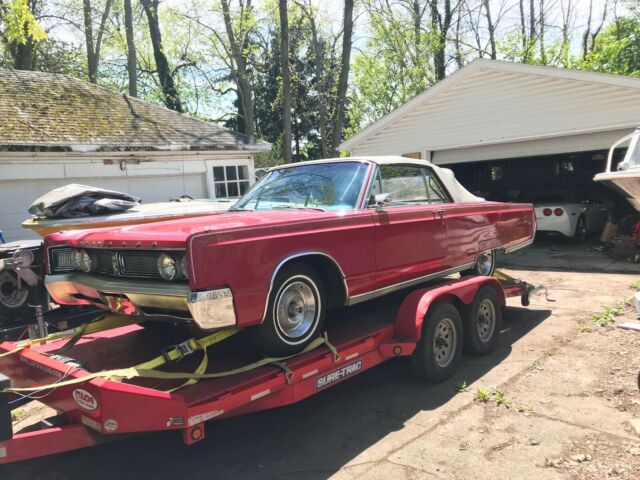 1967 Chrysler Newport convertable - photo 3