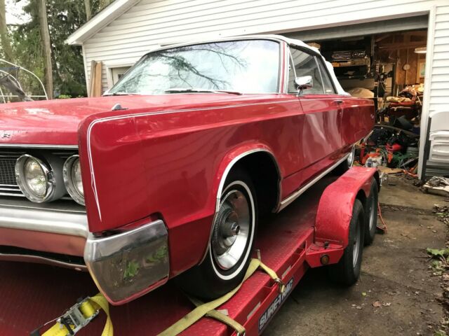 1967 Chrysler Newport convertable - photo 4