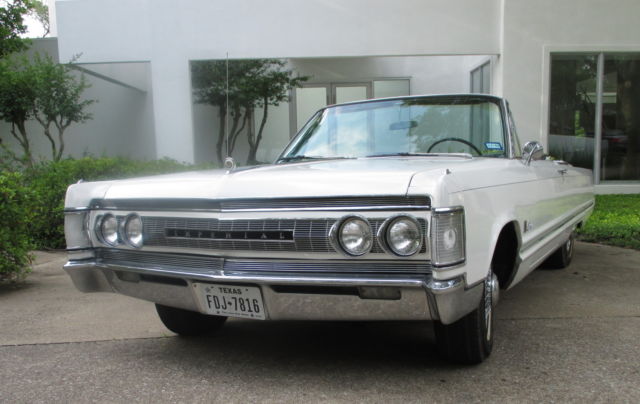 1967 Chrysler Imperial Crown Convertible - photo 2