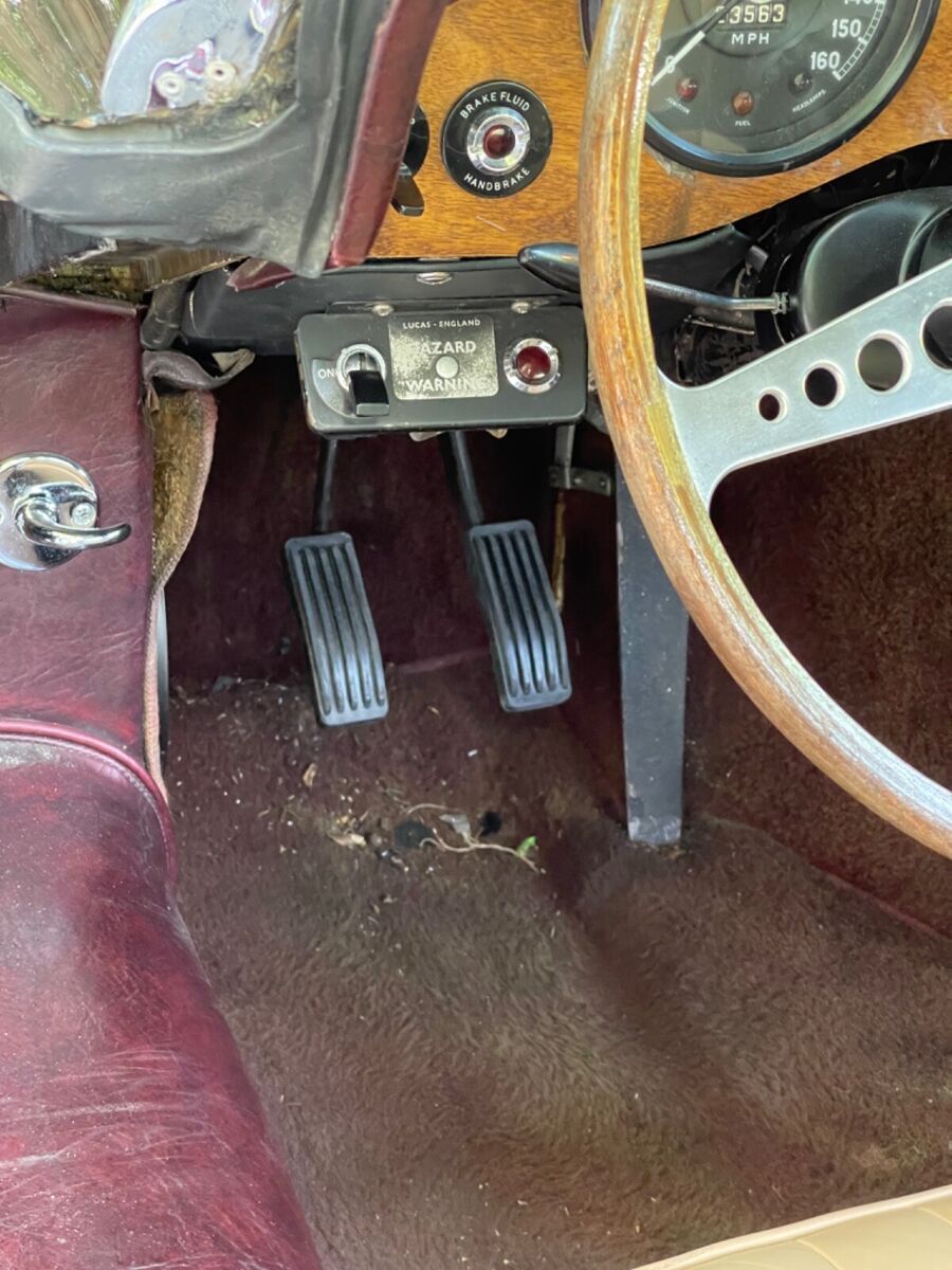 1967 Jaguar E-Type - photo 8