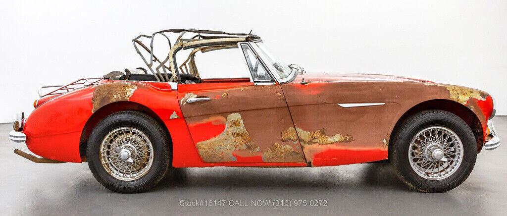 1967 Austin Healey 3000 Convertible Sports Car - photo 9