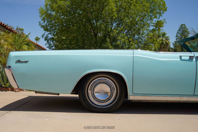 1967 Lincoln Continental Convertible - photo 10