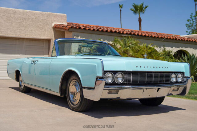 1967 Lincoln Continental Convertible - photo 12