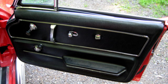 1967 Chevrolet Corvette Base Convertible 2-Door - photo 11