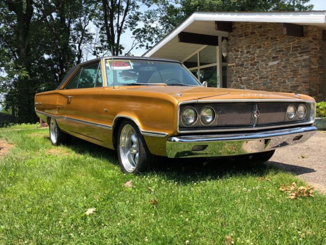 1967 Dodge Coronet - photo 3