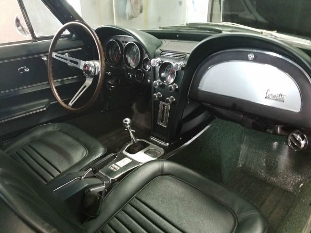 1967 Chevrolet Corvette coupe - photo 10
