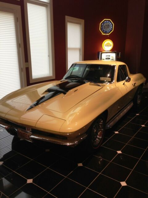 1967 Chevrolet Corvette 427/435HP - photo 10