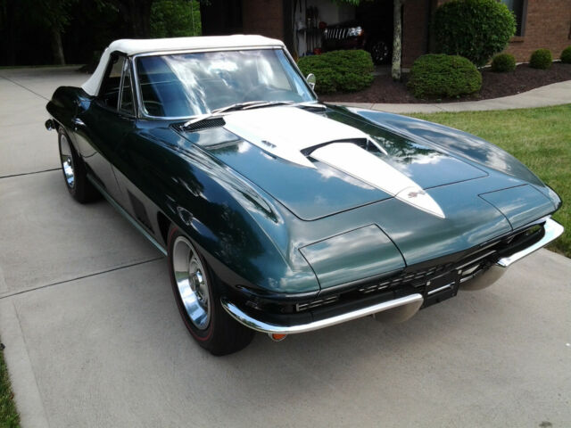 1967 Chevrolet Corvette - photo 2