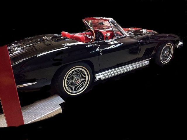 1967 Chevrolet Corvette CONVERTIBLE....2 DOOR - photo 3