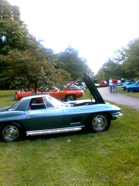 1967 Chevrolet Corvette teal blue - photo 2
