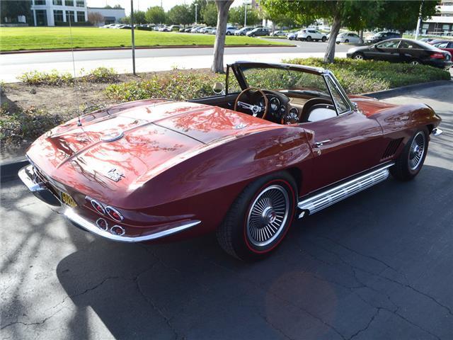 1967 Chevrolet Corvette Convertible - photo 11