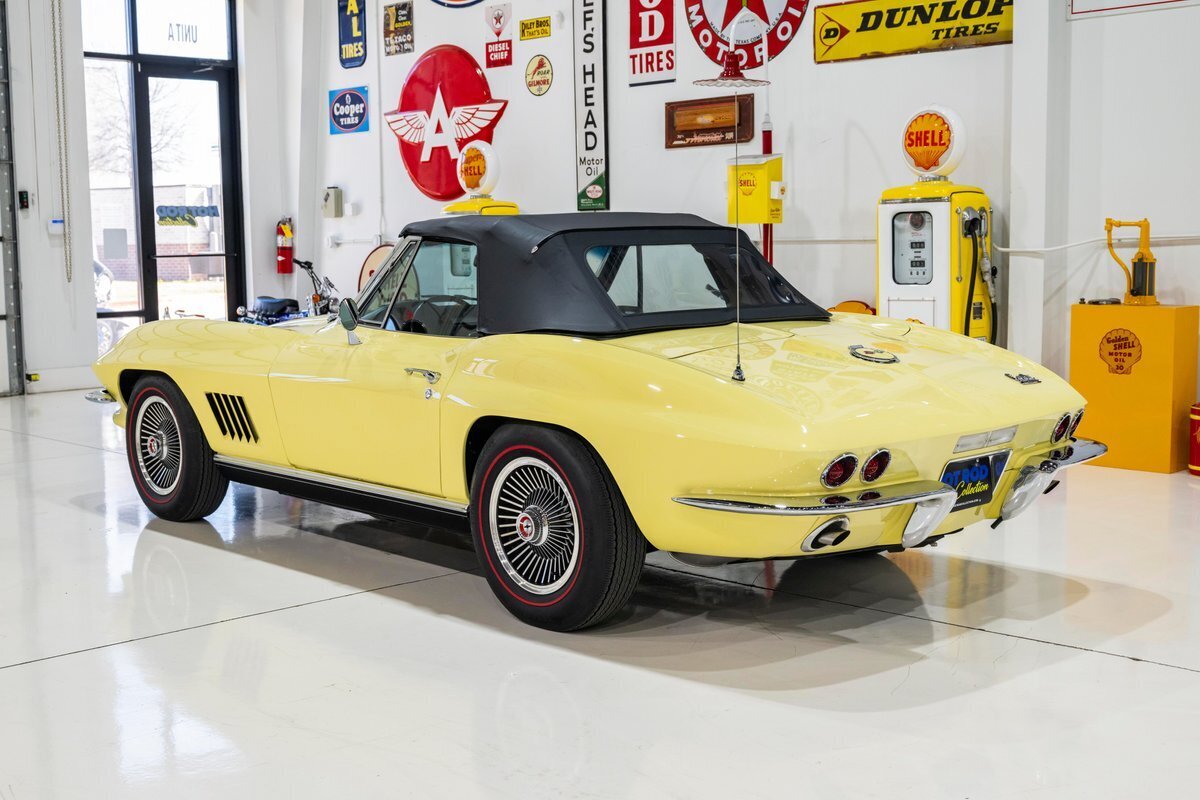 1967 Chevrolet Corvette Convertible - photo 8