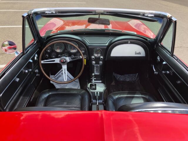 1967 Chevrolet Corvette CONVERTIBLE - photo 11