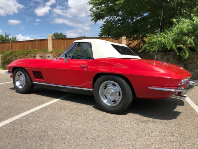 1967 Chevrolet Corvette CONVERTIBLE - photo 3