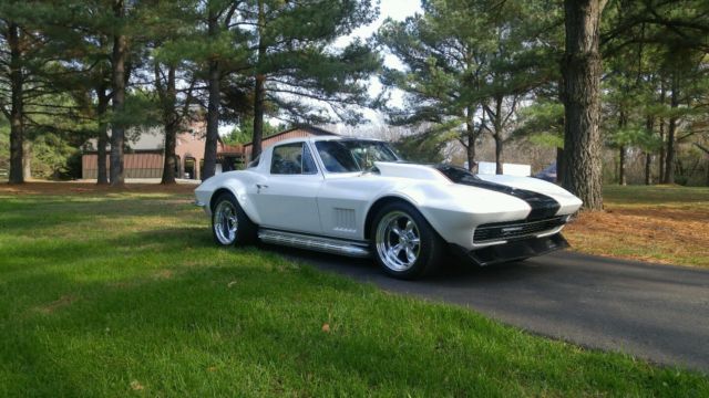 1967 Chevrolet Corvette coupe - photo 2