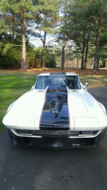 1967 Chevrolet Corvette coupe - photo 8