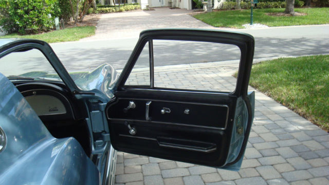 1967 Chevrolet Corvette Coupe - photo 10