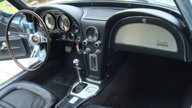 1967 Chevrolet Corvette Coupe - photo 12