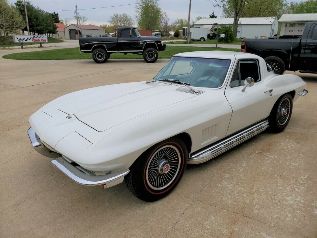 1967 CORVETTE COUPE, FACTORY AC, #'S MATCH 300HP PS PB PW CAST WHEELS, SIDE PIPE 1967 Chevrolet Corvette FACTORY AC
