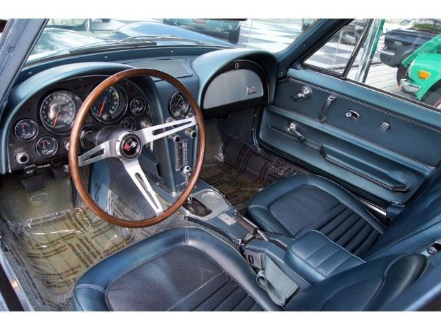 1967 Chevrolet Corvette - photo 2