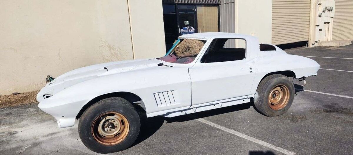 1967 Chevrolet Corvette - photo 3