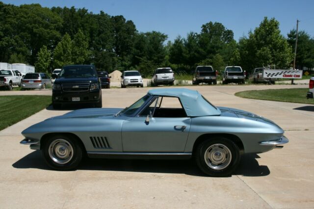 1967 Chevrolet Corvette - photo 12