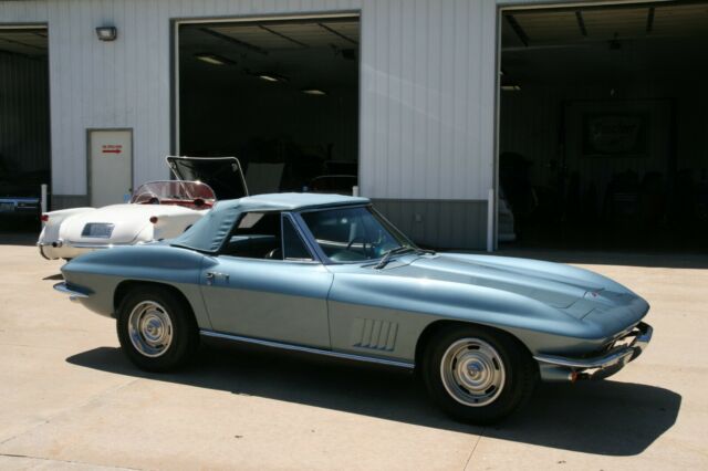 1967 Chevrolet Corvette - photo 6