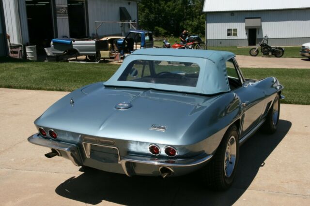 1967 Chevrolet Corvette - photo 9