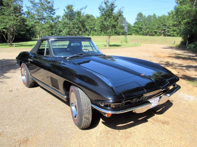 1967 CORVETTE ROADSTER BLACK/BLACK 327/350 A/C – ONE OF ONE!! 1967 Chevrolet Corvette
