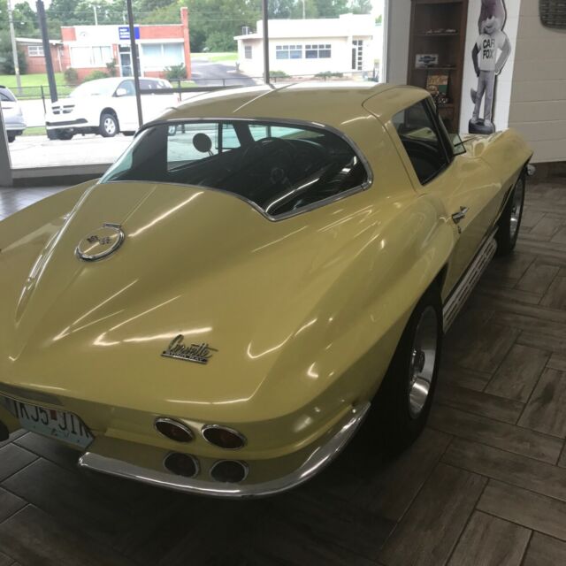 1967 Chevrolet Corvette - photo 3