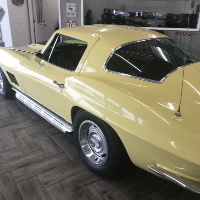 1967 Chevrolet Corvette - photo 4