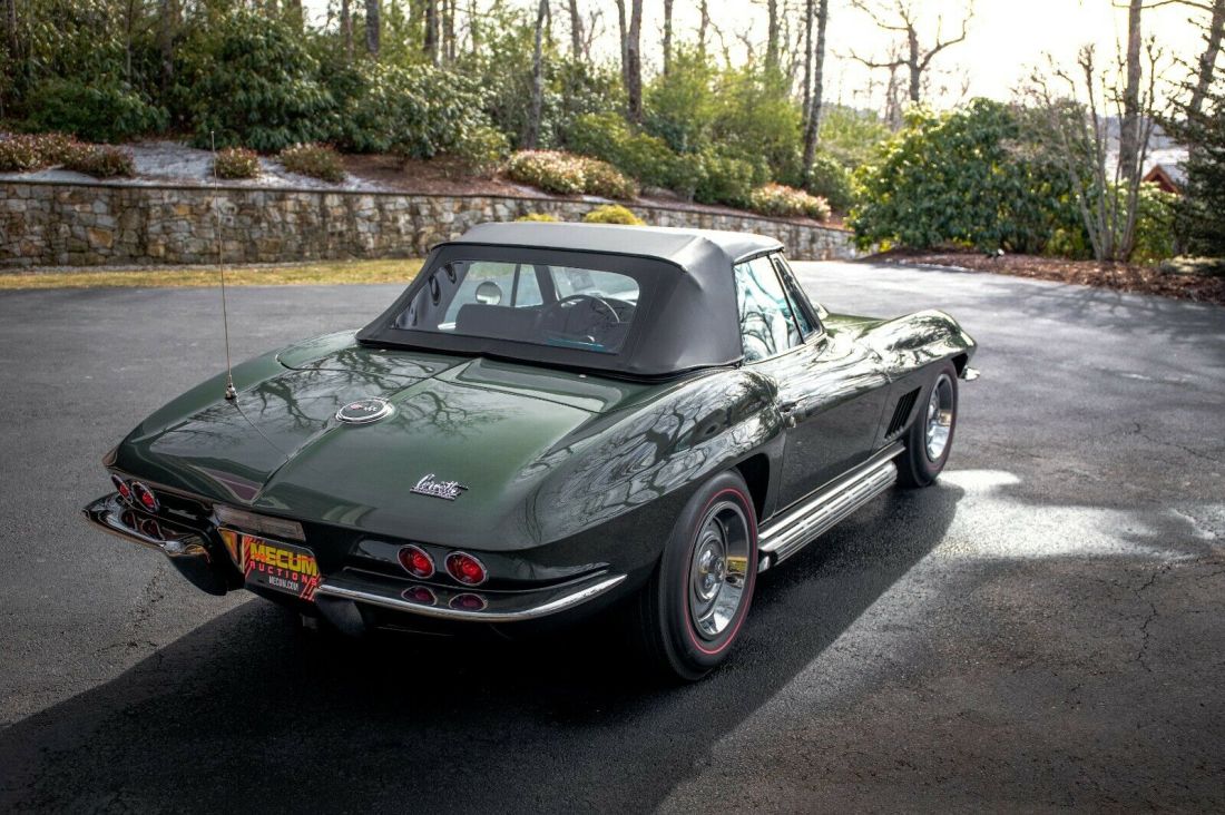 1967 Chevrolet Corvette - photo 2