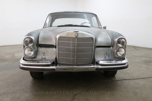 1967 Mercedes-Benz 250SE Coupe - photo 3