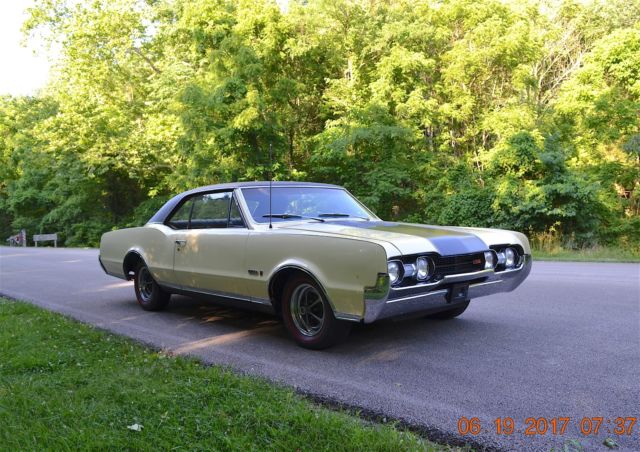 1967 Oldsmobile 442 2 DOOR HARDTOP - photo 10