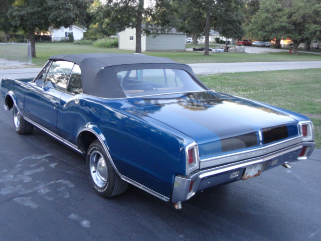 1967 Oldsmobile Cutlass CONVERTIBLE - photo 3