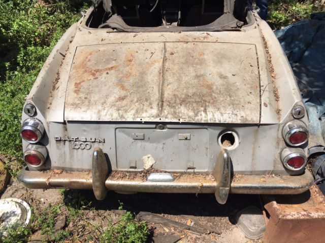 1967 Datsun 1600 Roadster - photo 7